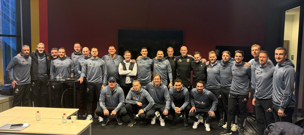 Frans Hoek. tweet media