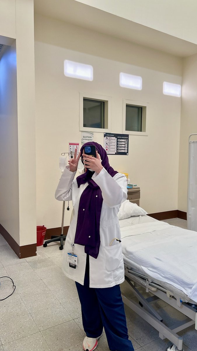 ayahzj2's tweet photo. It was one of the most wonderful and successful events of the year! I’m so happy to have had the chance to learn from the doctors who were there. It was a simulation, but I lived it as if it were real.Thank you @UQUDCM for this spectacular experience! 💯❤️
#WhereEveryHandCounts https://t.co/kESINL1P0b