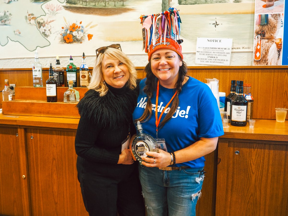 We ❤ our volunteers! Without them, Cleveland Kurentovanje would not be possible! Want to join in on the fun? Click the link below for more info and to choose your shift!
clevelandkurentovanje.com/volunteer-sign…