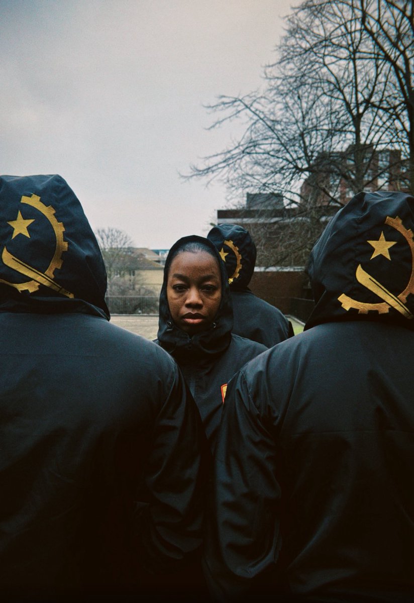 NOVA FARDA 🇦🇴

Dropping dia 1/02/2025.
SIGN UP FOR PASSWORD. 

O Mundo é NOSSO 🌍