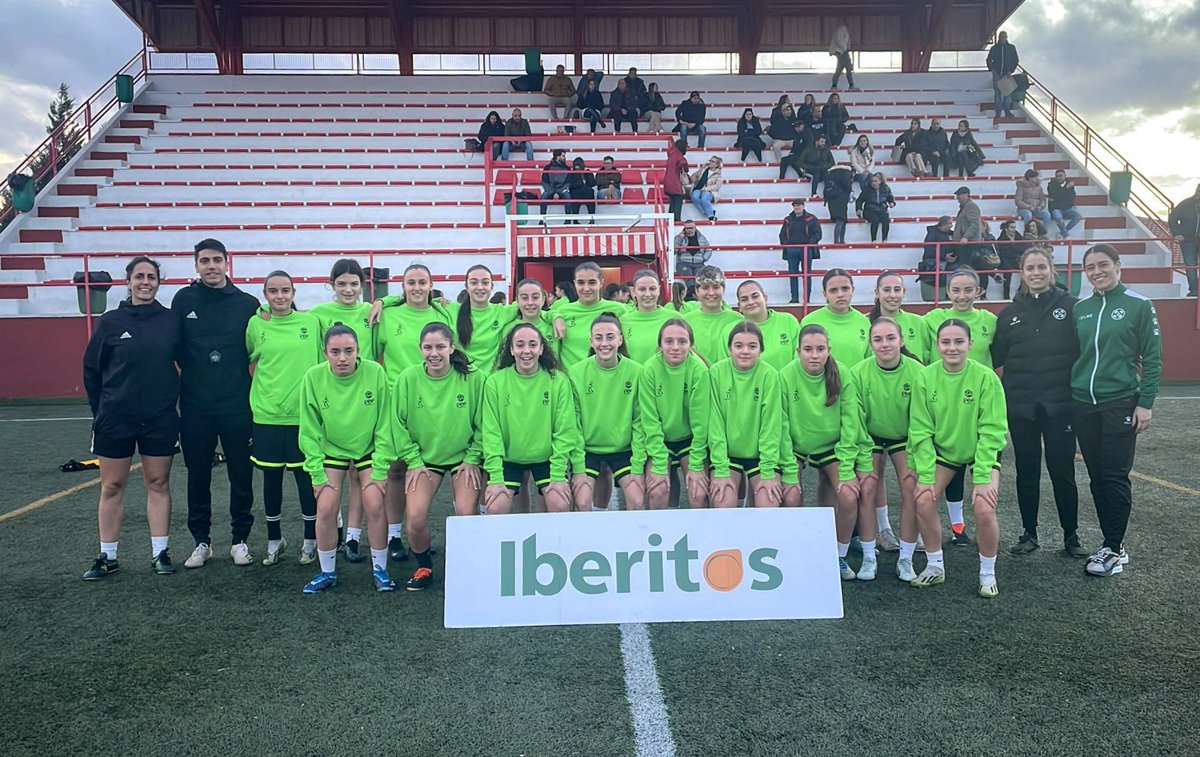 💚🤍🖤 | #SelecciónExtremeña |

📌Nuevos entrenamientos de las selecciones extremeñas sub-14 y sub-16 femeninas en 📍Arroyo de San Serván. 

📆Del 28 de febrero al 2 de marzo, ambos combinados viajarán a 📍Zaragoza para disputar la segunda fase de los 🇪🇸 CAMPEONATOS DE ESPAÑA