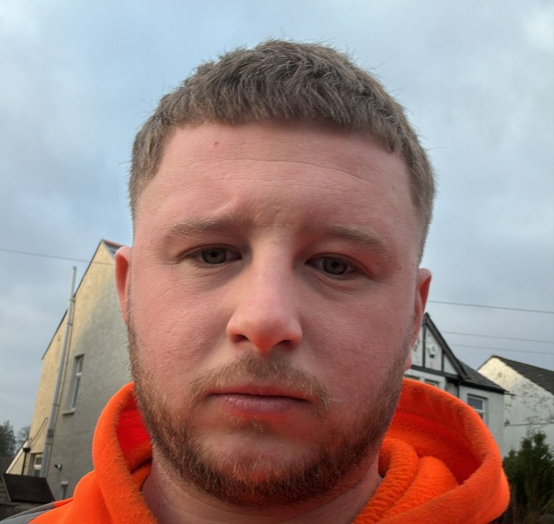 ⚫️🟣NEW SIGNING 🟣🟣
another great signing for the rangers. Jack has alot of experience playing in allience league with pant and merthyr saints. so it's great to get this one over the line and will go straight into the squad for our cup game against brecon this weekend