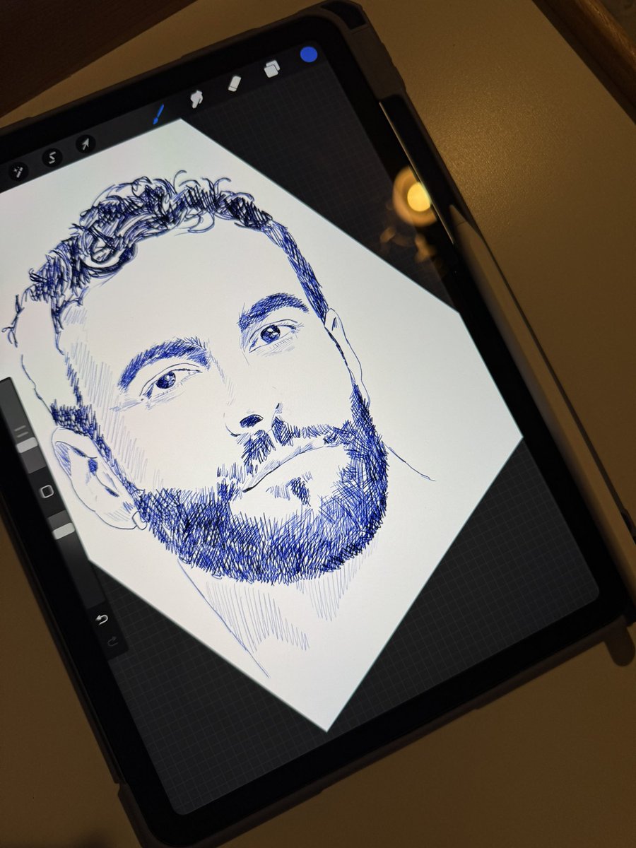 disastro84's tweet photo. Un bel work in progress per inaugurare la nuova Apple pen ♥️
Che dite vi piace?!
@mengonimarco
#figitalart #ipadair #applepen https://t.co/pQzOlWoOM1