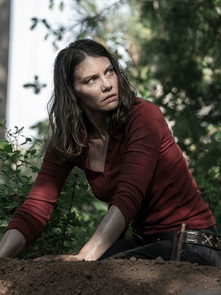 merboga2's tweet photo. 👸🏻👸🏻👸🏻👸🏻👸🏻👸🏻👸🏻❤️🔥❤️🔥❤️🔥❤️🔥❤️🔥❤️🔥❤️🔥
Lauren Cohan, . Red is the color of the queen, it is a very fierce and seductive color, especially if this woman is wearing it. ❤️🔥
#LaurenCohan #MaggieRhee #whenımready #Jullia #TheWalkingDead #DeadCity #GSvDK #gsvdkv
#Bahar #EvBah #Survivor2025 https://t.co/FHzRv0fjMP