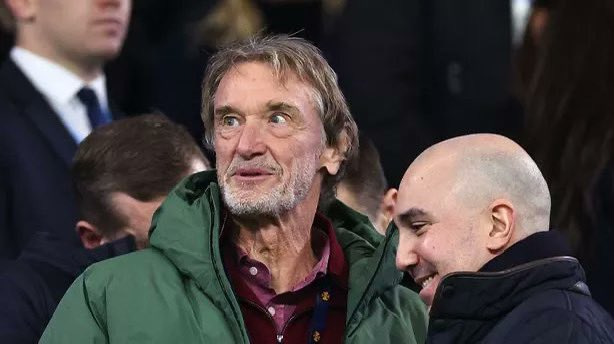 JohnGubba's tweet image. Manchester United have told club ambassadors, inc legendary captain Bryan Robson, Denis Irwin and Andy Cole that they will have their salaries slashed.

Jim Ratcliffe hides behind PSR. But that’s just an excuse.  He’s ripping the soul out of Manchester United Football Club.