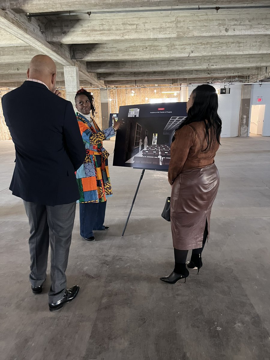 Jeffmayjr's tweet photo. We are beyond thrilled and deeply grateful to have hosted the incredible @ArndreaKing ,president of the Drum Major Institute, at the future home of the @archivemuseum It was an absolute honor to give her a personal tour, led by our ceo Deborah Jarmon!
#saaacam #ourlegacy #MLKDay https://t.co/NTzXNo0DkM