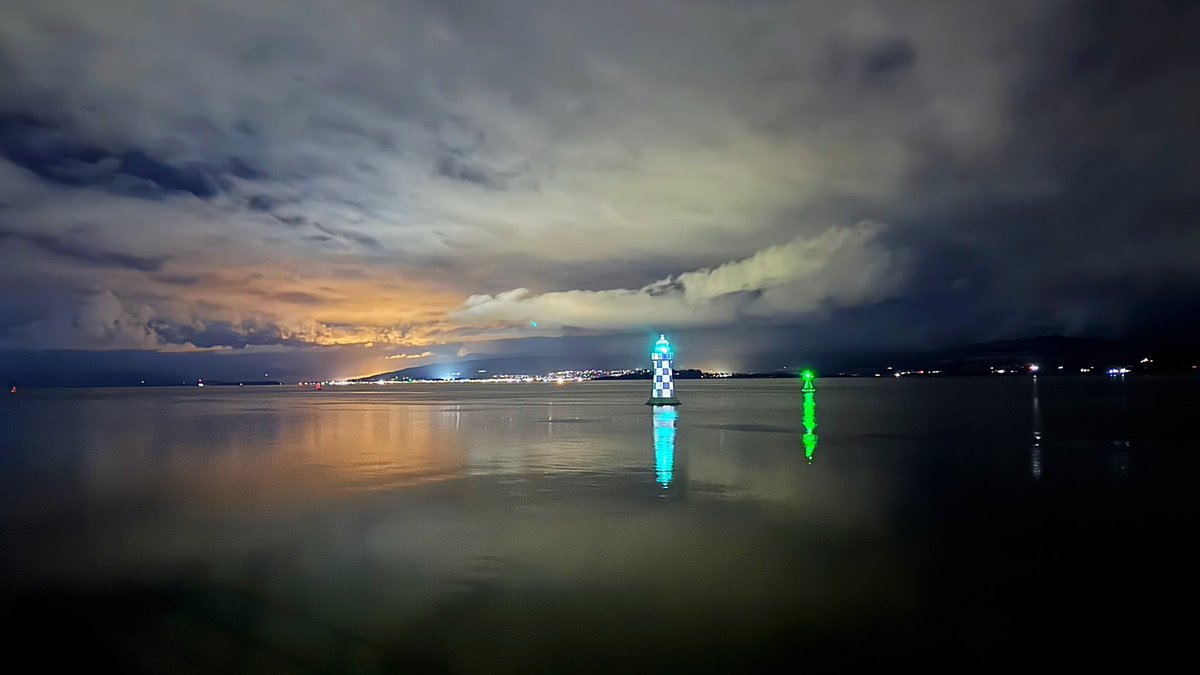 Port Glasgow reflections <a href="/discinverclyde/">Discover Inverclyde</a> <a href="/BBCScotWeather/">BBC Scotland Weather</a>