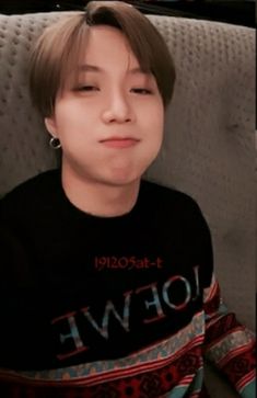 TAEMateCR's tweet photo. Taemin es lo más bueno que ha pasado en mi vida y me ha salvado mil veces... Thanks you Taemin 
#Taemin_Say_Less 
#EternallyWithTaemin https://t.co/PFzEgmJpH8