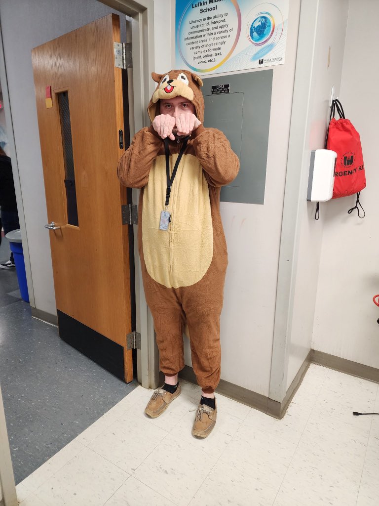 Mrs. Deviney tweet media