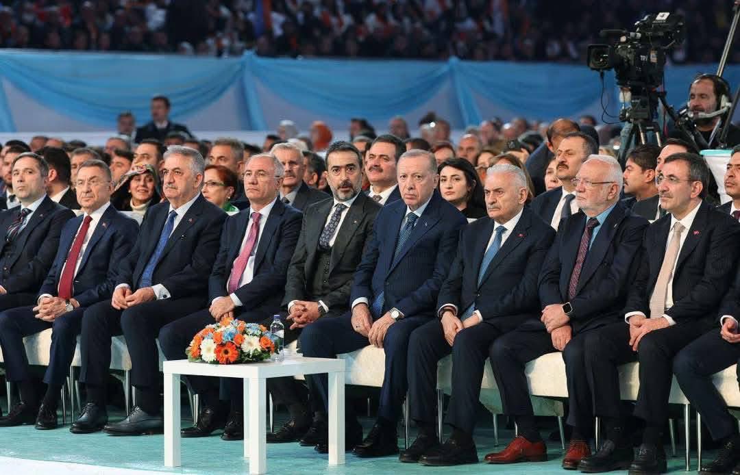 Şükrü ÖZEK (@sukruozek) on Twitter photo Cumhurbaşkanımız Sayın <a href="/RTErdogan/">Recep Tayyip Erdoğan</a>’ın tensip ve takdirleriyle yeniden İl Başkanımız olan <a href="/hakanhanozcan/">Hakan Han ÖZCAN 🇹🇷</a>’ı ve İl Yönetim Kurulu Üyelerimizi tebrik eder yeni dönemde başarılar ve muvaffakiyetler dilerim.
<a href="/Akparti/">AK Parti</a> Cumhurbaşkanımız Sayın <a href="/RTErdogan/">Recep Tayyip Erdoğan</a>’ın tensip ve takdirleriyle yeniden İl Başkanımız olan <a href="/hakanhanozcan/">Hakan Han ÖZCAN 🇹🇷</a>’ı ve İl Yönetim Kurulu Üyelerimizi tebrik eder yeni dönemde başarılar ve muvaffakiyetler dilerim.
<a href="/Akparti/">AK Parti</a>