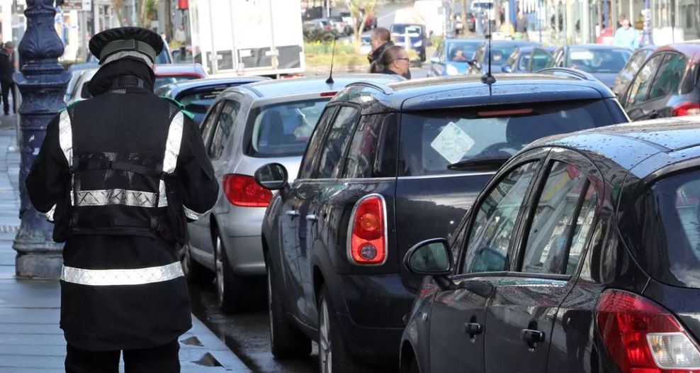 🚘 Figures for parking enforcement in our area in December.

427 visits, 482 observations, 160 tickets. Ask us for the figures by street.

We encourage residents to report parking problems online or using the CardiffGov app - buff.ly/3JBGG8S