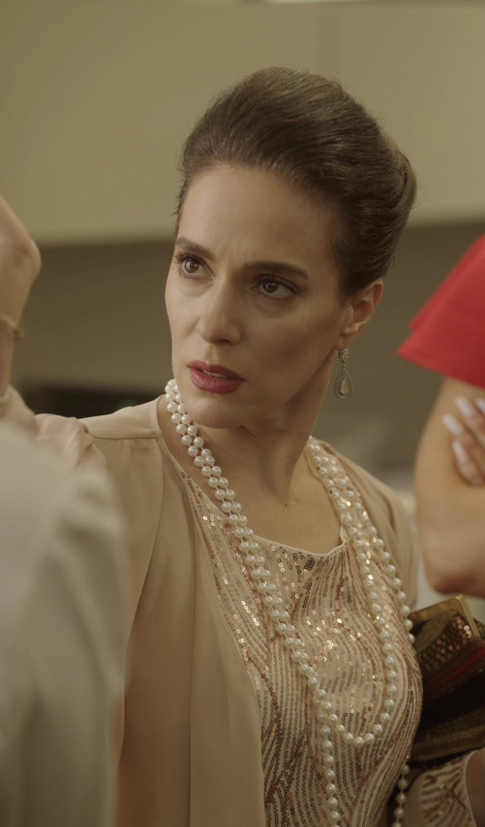 christinaderosa's tweet image. I'm on #DramaBox 

Check out  the new vertical series, "Accidental Surrogate for my Captain Ex"

Click here:  
Christinaderosa.vip

#actors
#actorslife