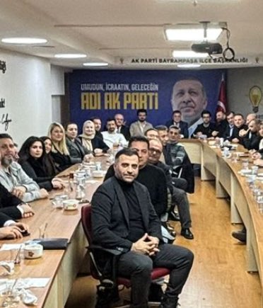 8.Dönem Bayrampaşa İlçe Yönetimimizin toplantısının ilkini görevi devralan İlçe Başkanımız <a href="/Mehmetacar53/">MEHMET ACAR</a> ‘ın Başkanlığında yeni bir heyecan ile yeniden şevk ve kararlıkla önümüzdeki sürece yönelik konuların ele alındığı toplantımızı İlçe Başkanlığımızda gerçekleştirdik.
@akparti