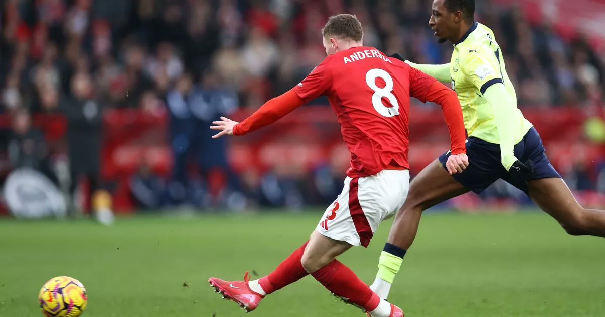 League 1 Minus 10: Premier League Match 22 - Nottingham Forest 3 Southampton 2. RPs appreciated.

#saintsfc save face but lose again. Featuring Downes mission, integrity scheduling,  Tall Paul Redemption, being crap in both boxes and propaganda football.

leagueoneminus10.blogspot.com/2025/01/premie…