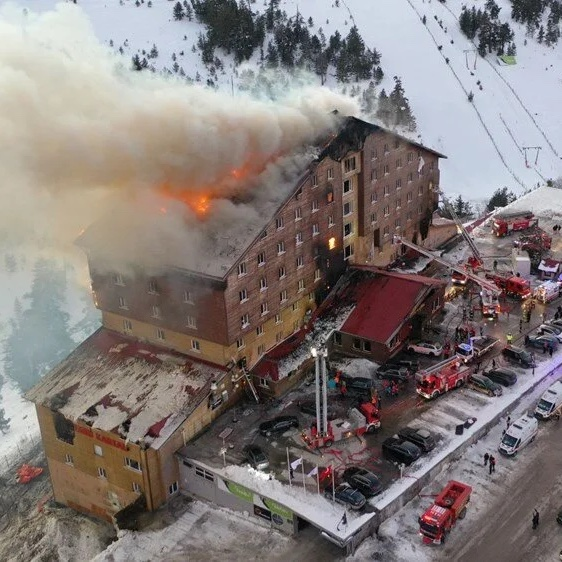 Bolu'daki otel yangınında can kaybı 76'ya yükseldi.