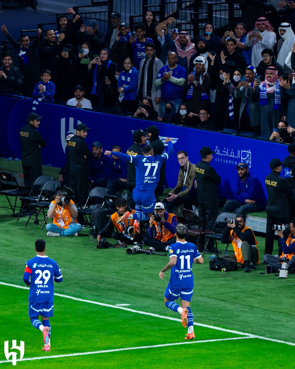 مالكـوم.. طـار لـ "الفرح" ✈️💙

⁧#الهلال