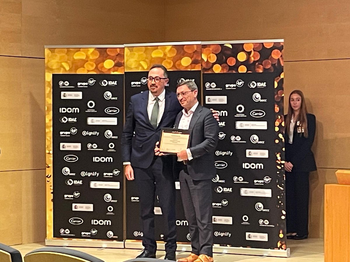 🎉 ¡Enhorabuena, @EcoCabans! 🌿🏆
Proyecto de Turislab, Premiado en la XI Edición del Concurso Re Think Hotel por su compromiso con la sostenibilidad y la innovación en la rehabilitación hotelera
@xunta <a href="/AlfonsoRuedaGal/">Alfonso Rueda</a> <a href="/Turgalicia/">Turismo de Galicia</a>
#GaliciaCalidade #Sostenibilidad