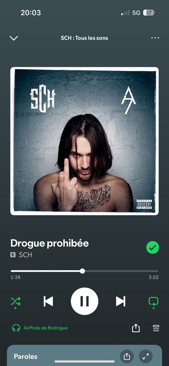 Mais c’est quoi ce son de fou furieux ?? Ça lave votre J’reviens de loin