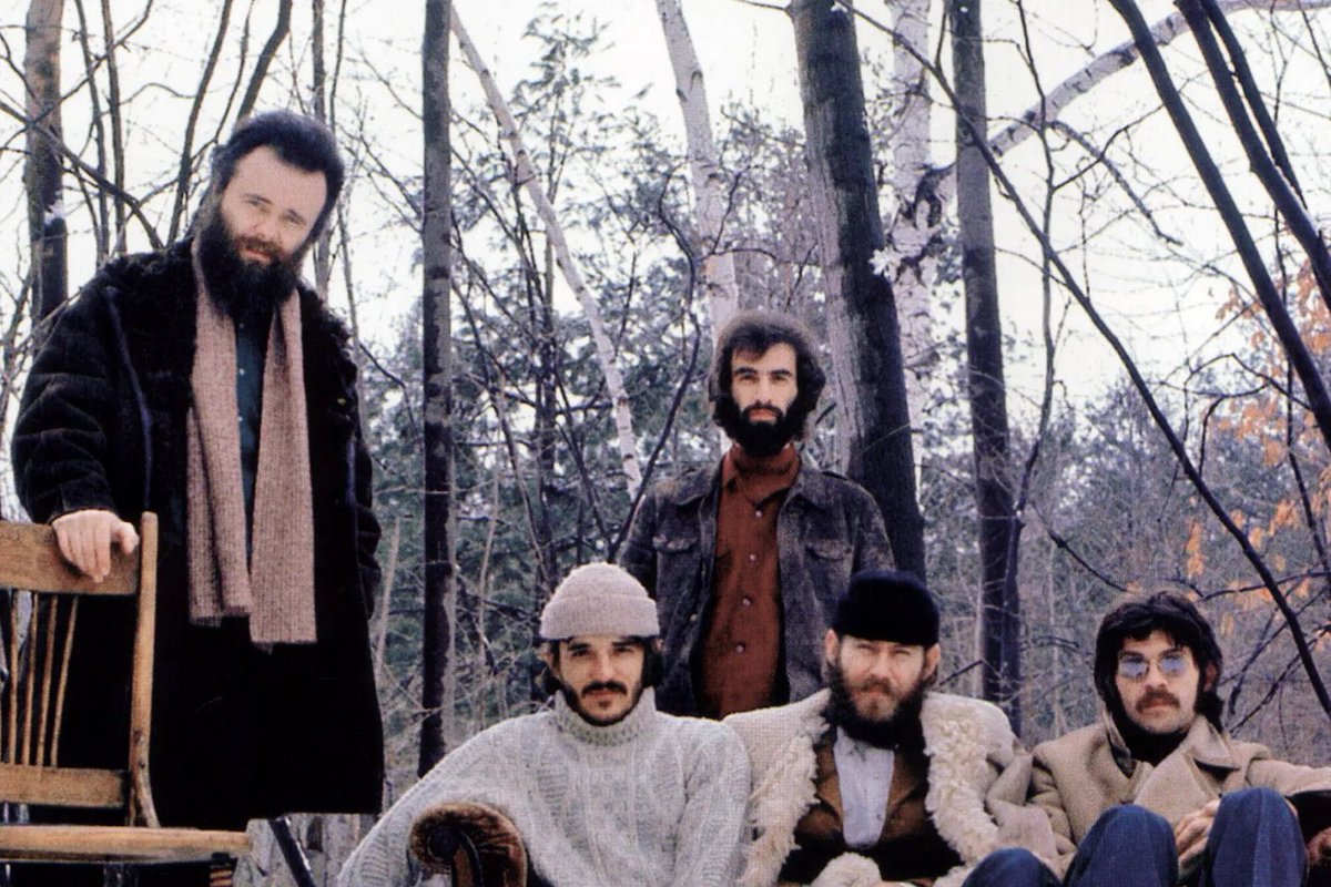 RollingStone's tweet photo. Garth Hudson to RS on his early music experiences: 

"My uncles all played in bands and my father had a lot of old instruments around the house. I guess I began to play the piano when I was about five.”

Read the 1968 cover story with @TheBandOfficial: https://t.co/eRzXx9rVdZ https://t.co/aBluQt5bnN