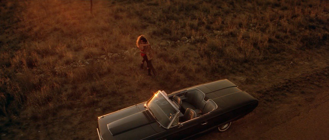 광란의 사랑 니콜라스 케이지가 로라 던에게 달콤한 재즈를 속삭이고 광란의 댄스를 추며 넌 내 여자니까를 시전하는 영화Translate post