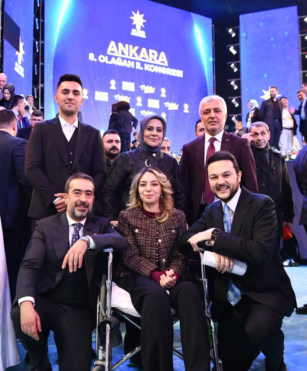 AK Parti Ankara 8. Olağan İl Kongremizde <a href="/hakanhanozcan/">Hakan Han ÖZCAN 🇹🇷</a> Başkanımızın yeniden seçilmesinin mutluluğu ve gururuyla…

Tüm destekleriniz için çok teşekkür ederiz başkanım ♥️