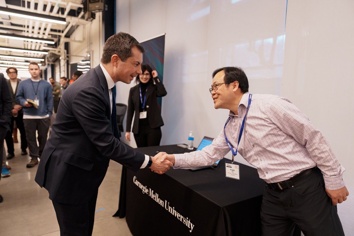 During his trip to Pittsburgh, former U.S. Secretary of Transportation Pete Buttigieg heard from Ph.D. candidate Ava Jahan Biglari and Associate Professor Pingbo Tang about her research to make vehicle inspections more efficient.