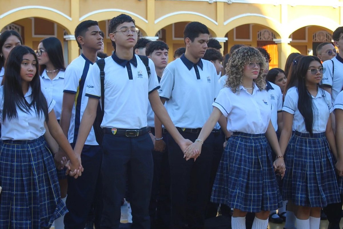 islasalle's tweet photo. ¡Bienvenidos al año escolar 2025! 
Un nuevo capítulo comienza lleno de retos, aprendizajes y grandes oportunidades. Este es el momento perfecto para establecer nuevas metas, crecer juntos y hacer de cada día una experiencia única. ☑️❤️ https://t.co/1MlL4VvWgW