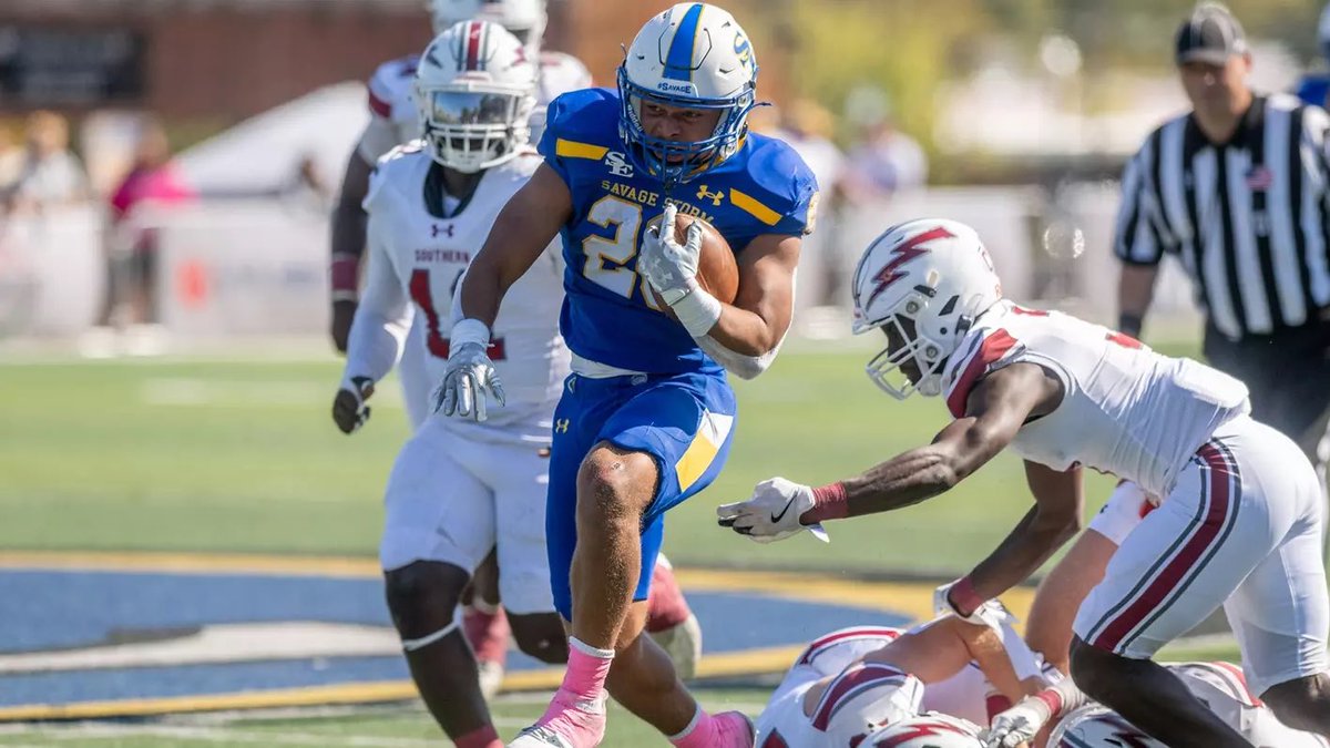 #AGTG After a great conversation with <a href="/ImCoachE5/">Coach Ellison</a> Im blessed to receive an 🅾️ffer from Southeastern Oklahoma

<a href="/therealraygates/">Ray Gates</a> <a href="/ImCoachE5/">Coach Ellison</a> <a href="/DemarcusHarri01/">Coach Harris</a> <a href="/coach_hobbs46/">Marshall Hobbs III, M.Ed., CSCS</a> <a href="/feedthesharks40/">Craig Shannon (Coach Shark)</a> <a href="/blessed2_coach/">Dnarius Green</a>