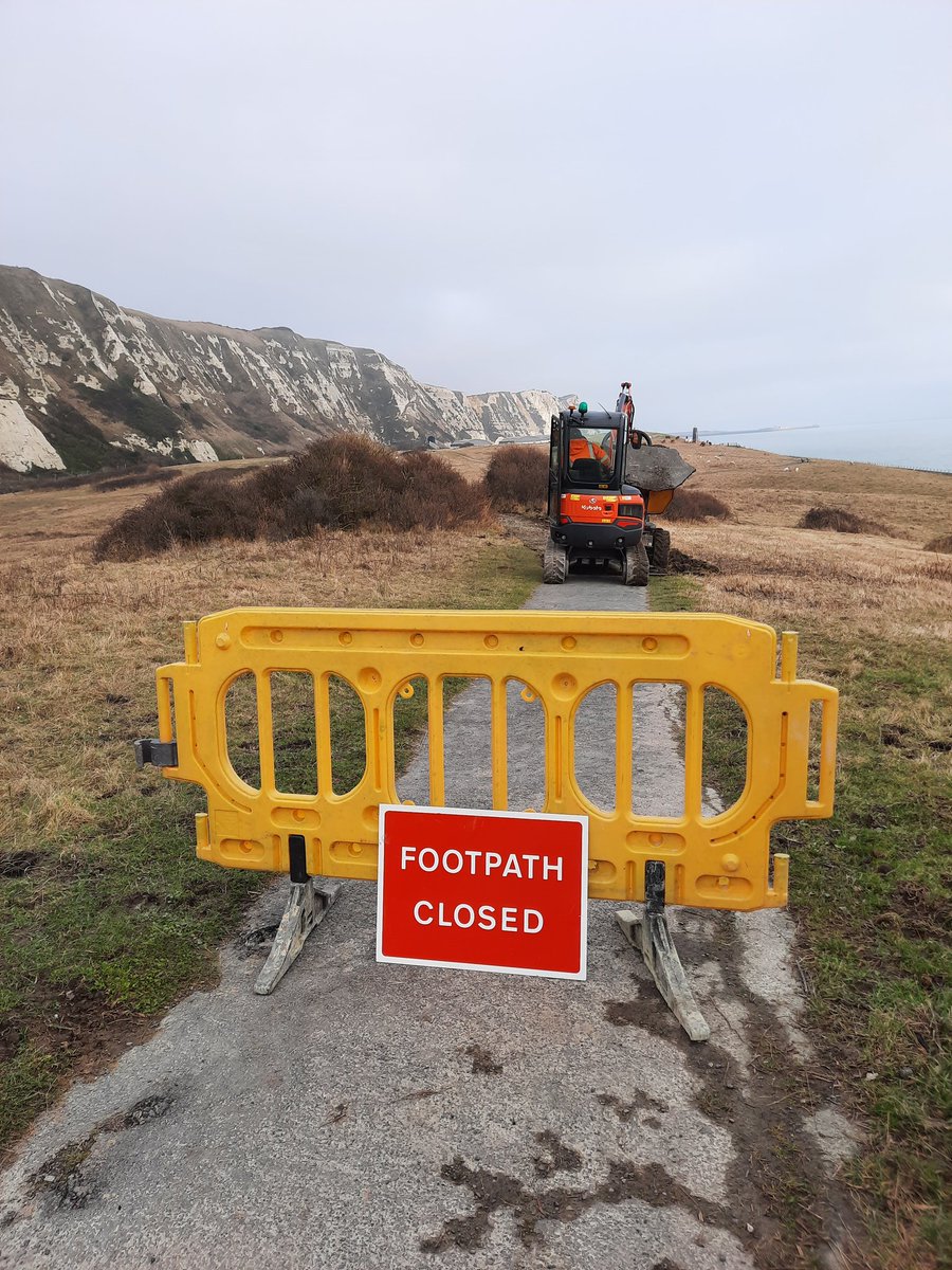 The main path through Samphire Hoe is currently closed for improvement works.  Please use the track next to the railway line or the sea wall (assuming it is open). Thanks for your understanding.

#samphirehoe