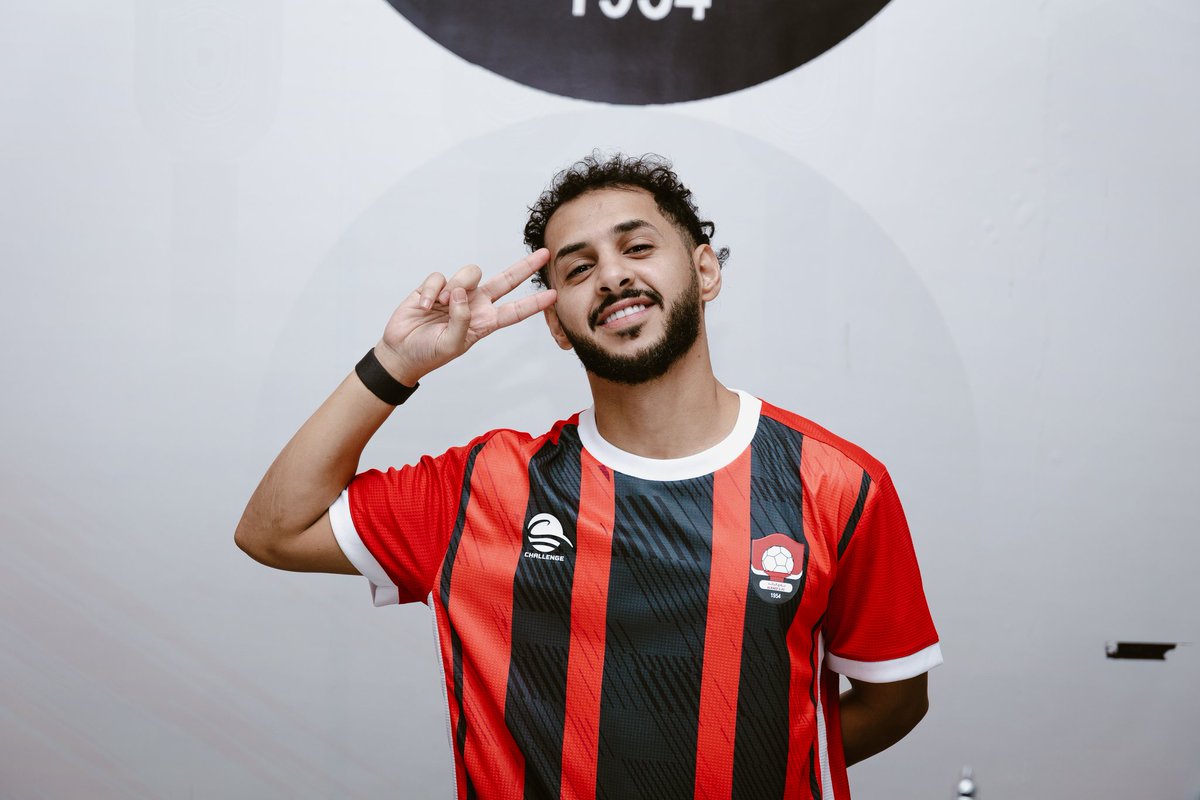 Alraed_SG's tweet photo. ✍🏼||صالات الرائد توقع مع لاعب الصالات 

"حمود المطيري" حودا

بالتوفيق يابطل❤️🖤 https://t.co/Haq50r584X