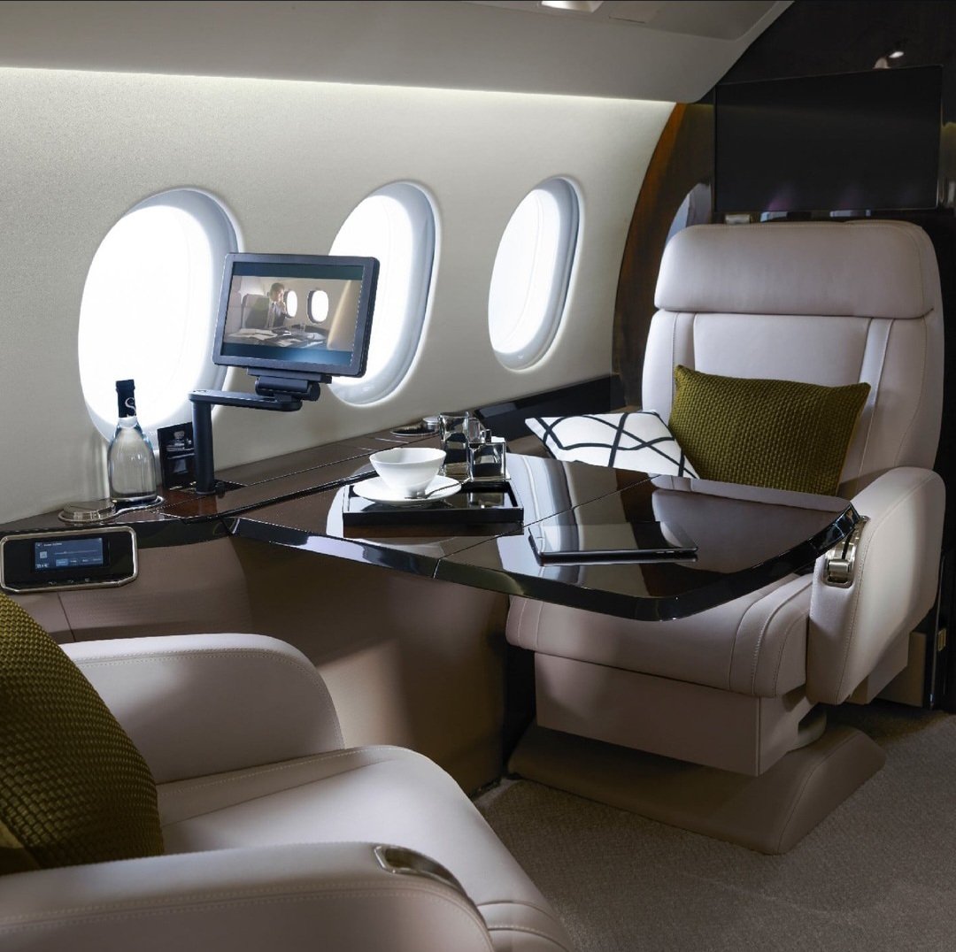 impactjets's tweet image. Even at cruising altitude, you can stay close to home. With Wi-Fi on board, you'll never miss a moment, no matter where your journey takes you. ✈️

#privatejet #privatejettravel #lightjet #heavyjet #luxuryamenities #inflightconnectivity #impactjets #privatejetcharter