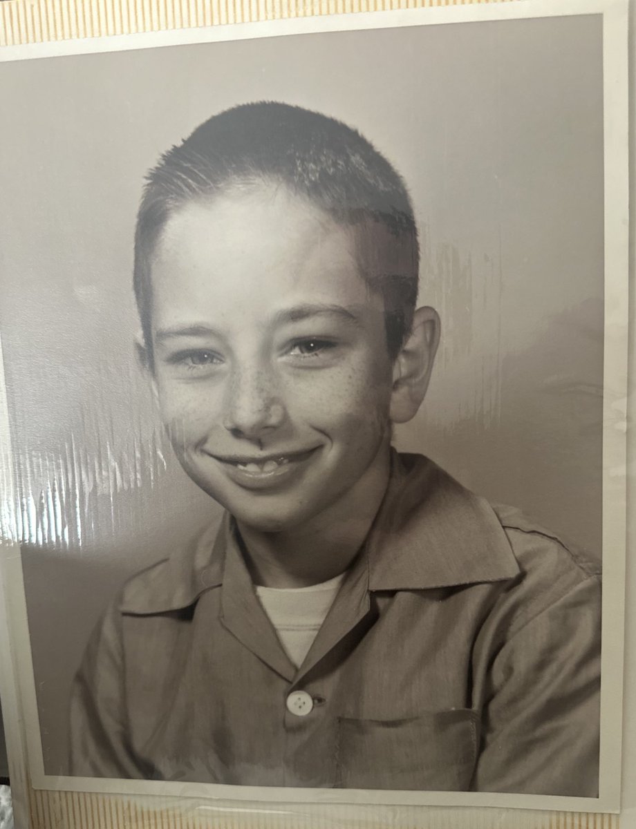 kittenshiver's tweet photo. I found some old pics + one recent pic of my dad ☺️ https://t.co/TrPG9tu2x2