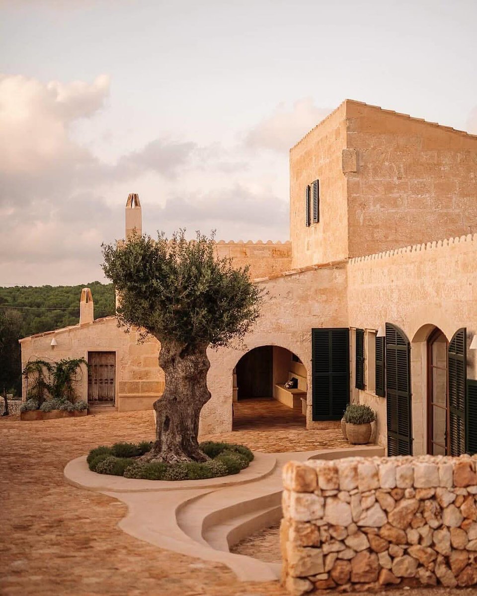 hutdesigns's tweet photo. Santa Ana in Menorca, Spain 🇪🇸 https://t.co/lqaBIo3u9D