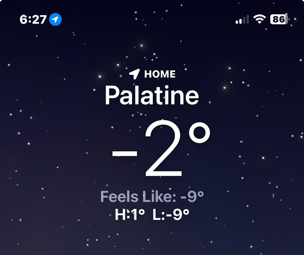 Car_Guy_Tom's tweet photo. Worst-case scenario? Test #Ford F-150 Lighting showing 231 miles of range on full charge. Note: It is damn cold in Chicago this evening. (That's down from an EPA estimate 320 miles.) #F150Lightning #ChicagoCold #Winter #ElectricVhicles https://t.co/8CkIqB25Nn