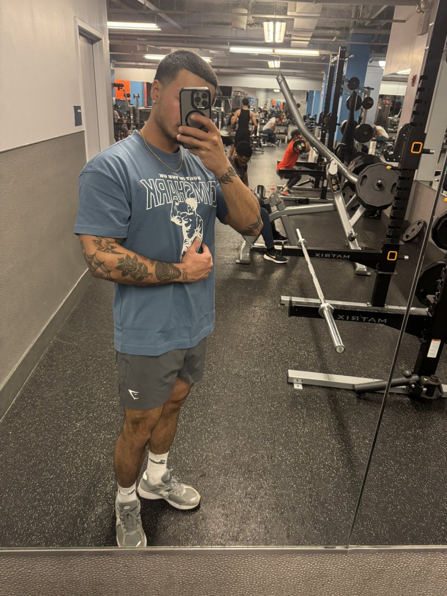 PFreshcobar's tweet photo. Dont Invite Me Out… Gym ALL 2025. 
#gym #gymmotivation #gymlife 
#Gymshark 🦈#youngla 🌴
@Gymshark @Younglaco https://t.co/XnknaEwuc3