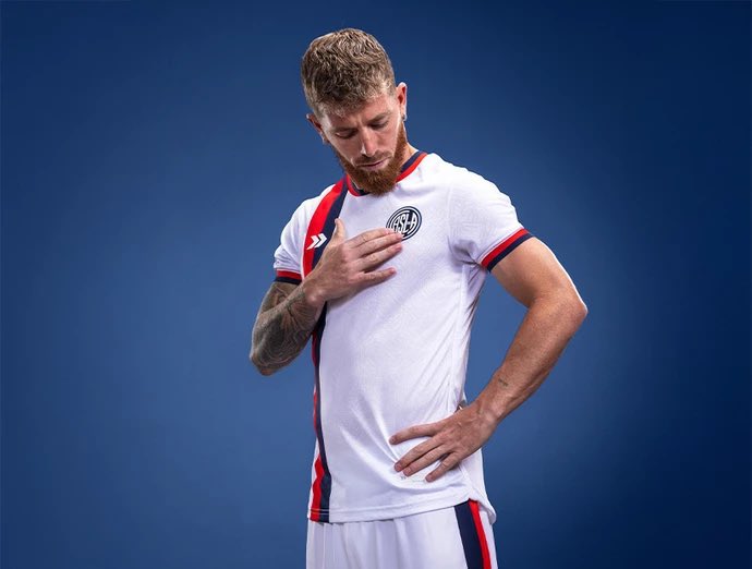 DebateSL's tweet photo. 🚨 LA CAMISETA SUPLENTE DE #SANLORENZO ES UNA BOMBA. https://t.co/4DFMQ8FaBJ