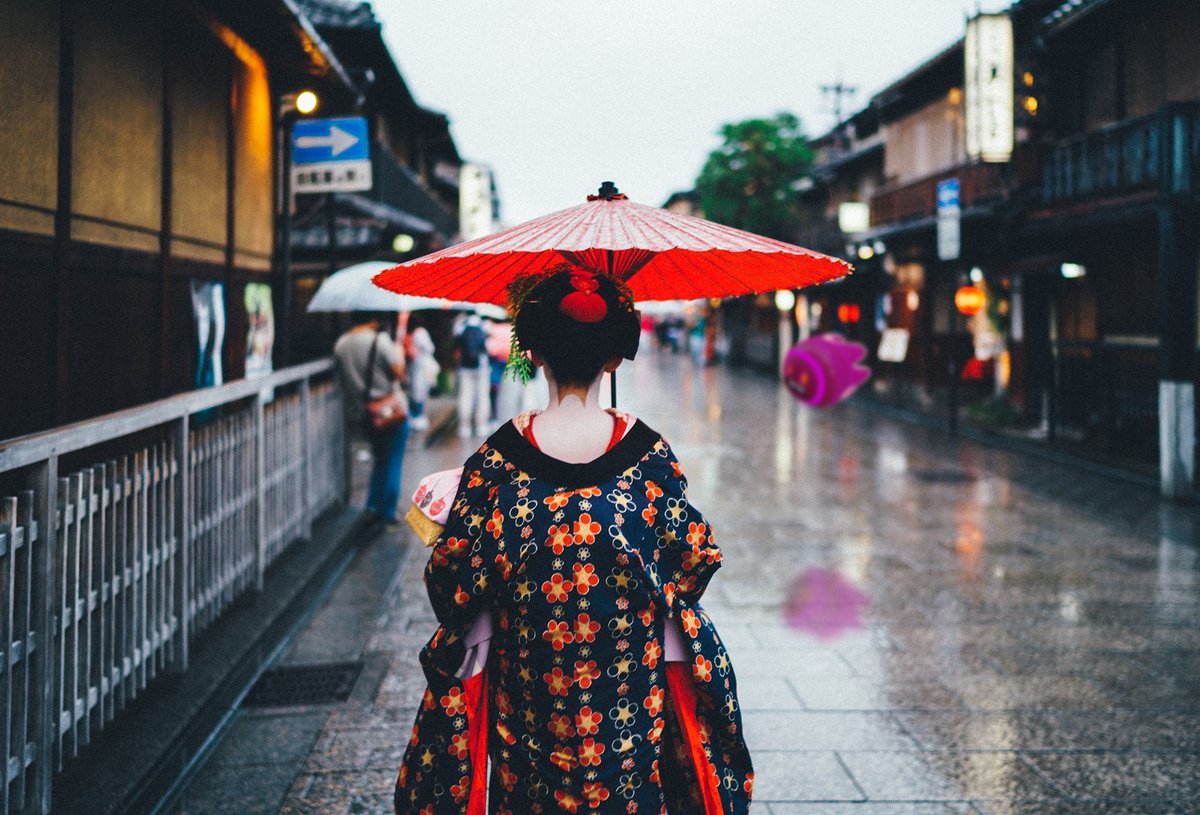 motoko0_0Japan's tweet photo. 舞妓・京都・日本/Maiko, Kyoto, Japan #モトコ行っとこ #MotokoIttoko #MemoryLane #Motoko #motokosentinels #BTC #ビットコイン #OridinalsNFT #Oridinals #MotokoMottoko https://t.co/2yCk2iijPI