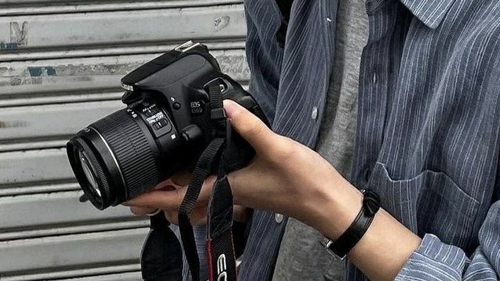 juniormignt's tweet photo. — fotógrafo  𖦹 au dkbk : Izuku adora a Katsuki y quiere mantener un recuerdo de su amado con fotos. 

                .ᐟ #dkbk #dkbkfixed https://t.co/ye5rUby6Ef