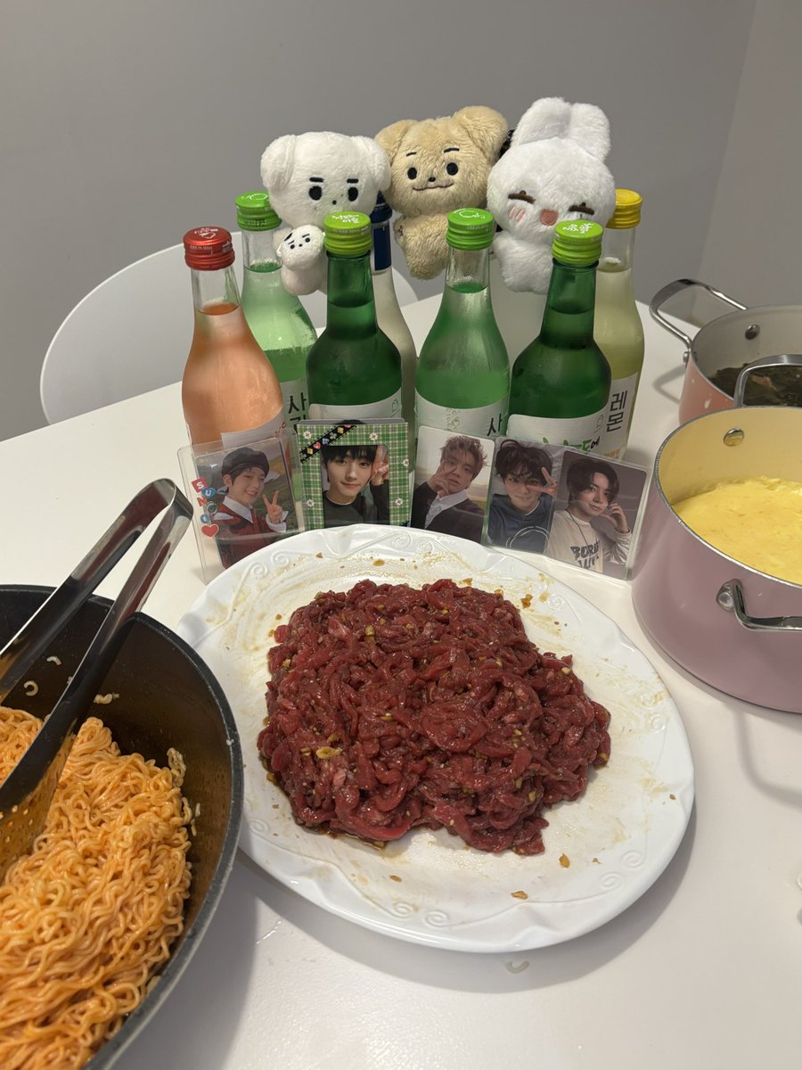 꺼어어어어어어어억