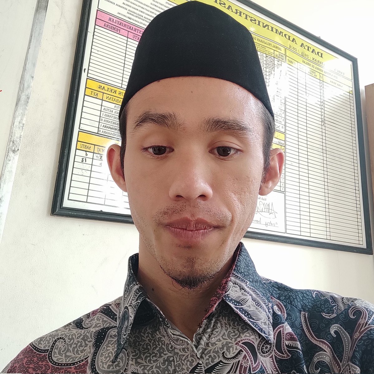 olick_yien's tweet photo. #FotoProfilBaru https://t.co/78DME8FiVN