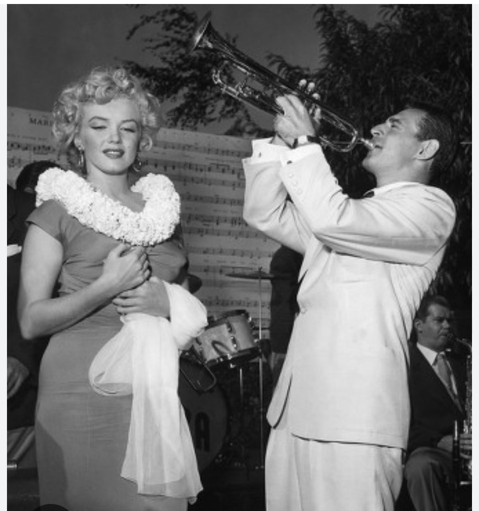 ScottBaio's tweet image. Yesterday was my dear friend Ray Anthony’s 103rd birthday 🎂 What a wonderful life he’s living. Look up Ray’s work! He is a legend. #trumpetplayer #Dragnet #TheBunnyHop