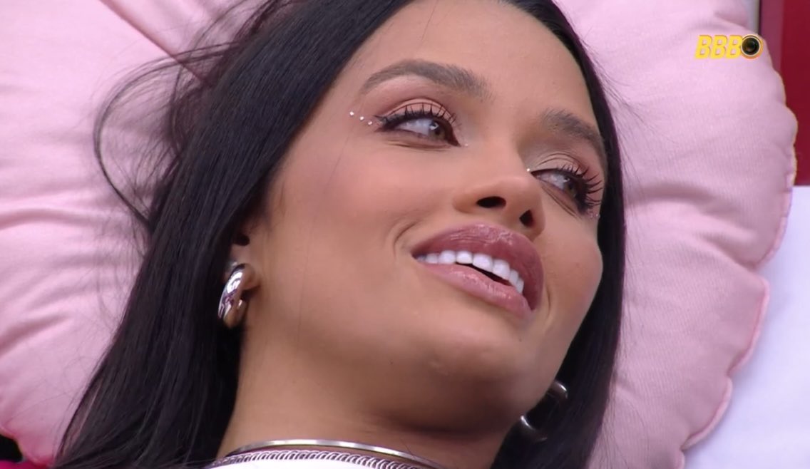 viihcomenta_'s tweet photo. Princesa demais 🤏🏻💗 @evapachecod https://t.co/1RVsTSxTX4