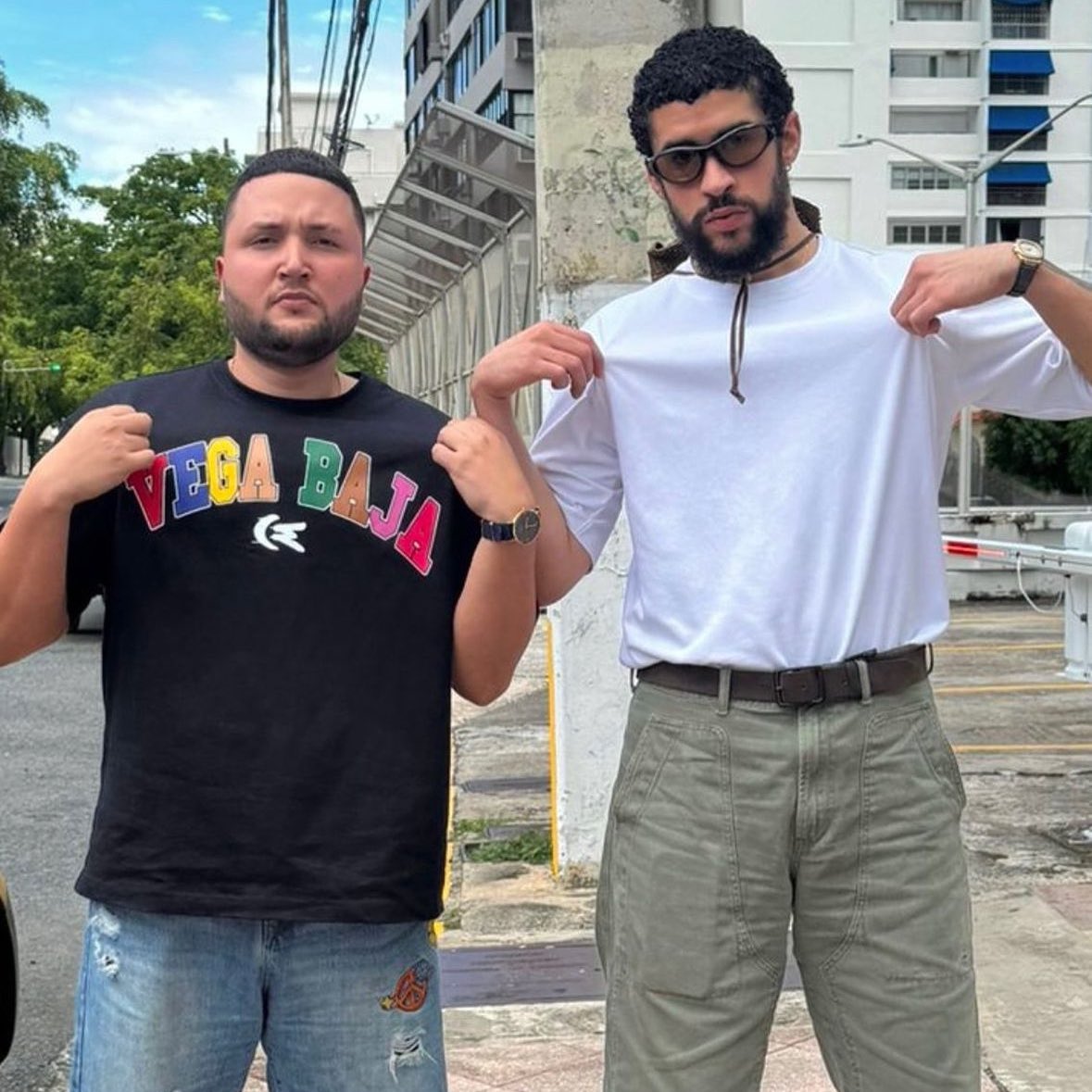 badbunnynetwork's tweet photo. Bad Bunny x El Tony. 🥹🇵🇷 https://t.co/e1ooXtVEIU