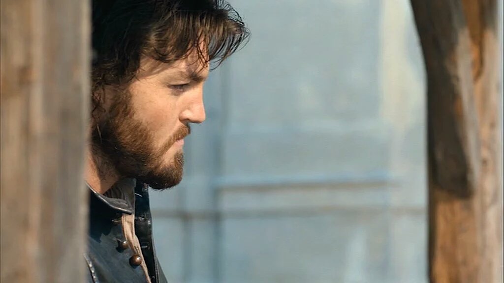 Sharonmuskebear's tweet photo. #TomForTuesday 
#TomBurke
#AwesomeAthos 
#PerfectProfiles https://t.co/Z7ZXYqz0Oa