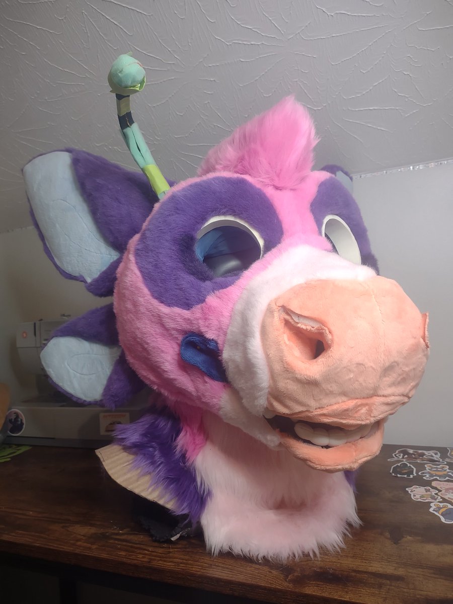 PMCsuits's tweet image. Wip of my last commission before I close (temporarily) and head off to flight school 🫡🐄🛸🛩️