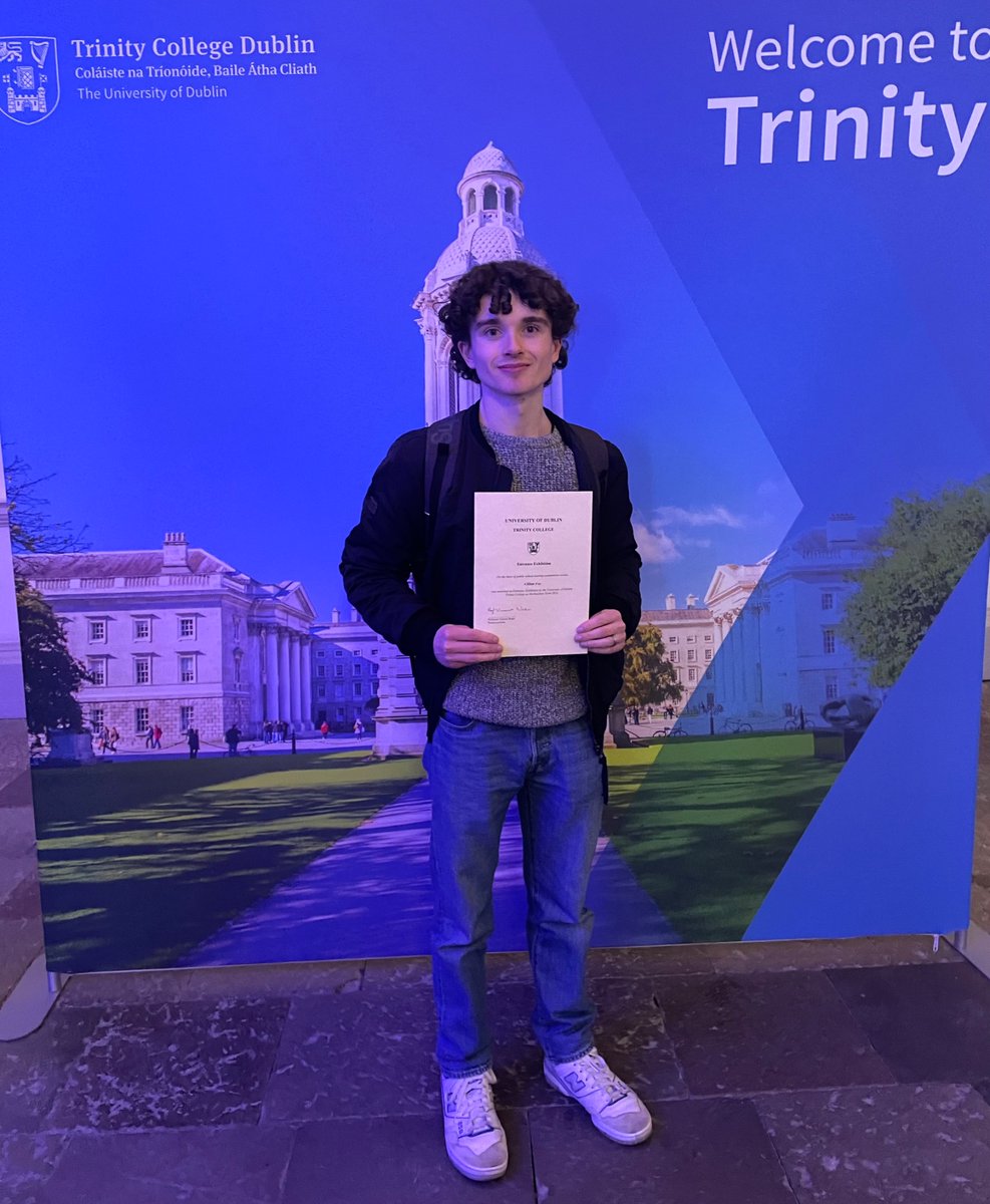 CollegeBenildus's tweet photo. Congratulations to Cillian Foy who was awarded an Entrance Scholarship award in Trinity College this evening. Cillian achieved 625 points in his LC and is studying Pharmacy #proudschool https://t.co/mWceS4Fl2J