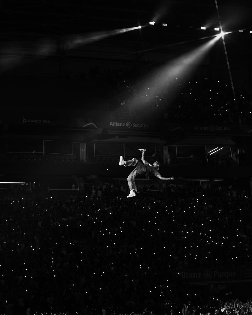 CBInfoBR's tweet photo. ETERNO BREEZYBOWL

Hoje faz 1 mês que aconteceu o show 1/2 do Chris Brown no Brasil! https://t.co/fsnbf28Wb4