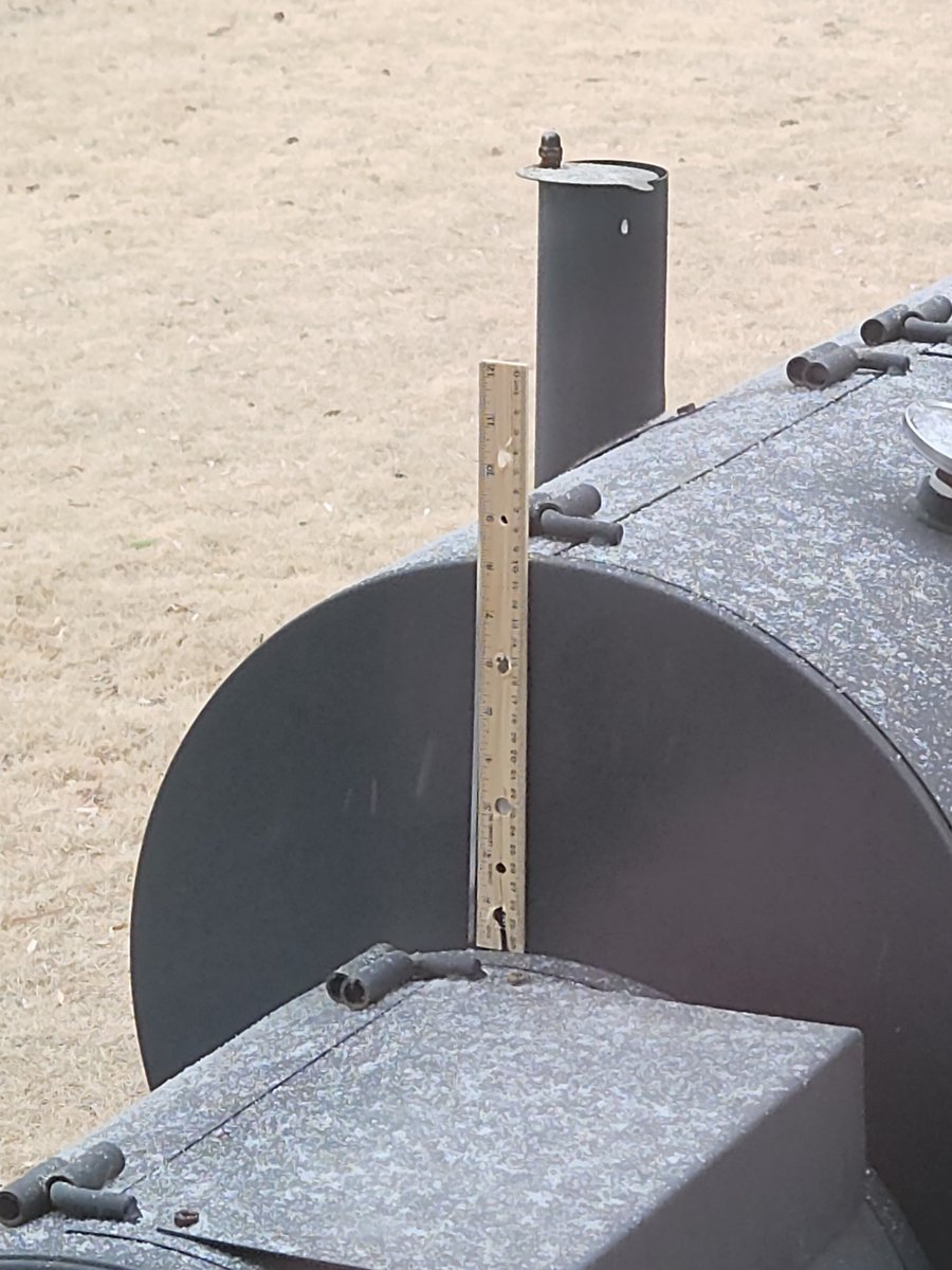 At Jefferson, GA.  Snowfall went from plenty to hardly any over the past week.  Instead, we got disappointment everywhere. #HomeMadeYallometer <a href="/ryanhallyall/">Ryan Hall, Y’all</a>