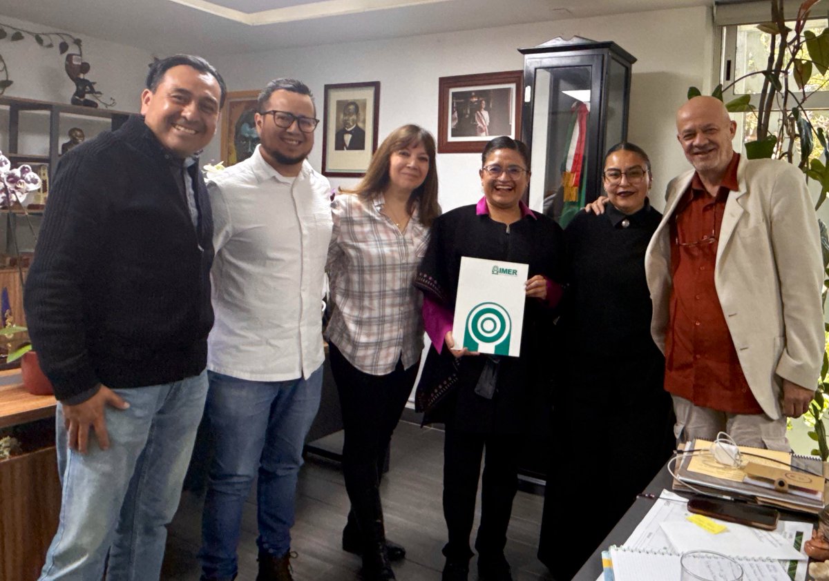 Recibí la grata visita del director del <a href="/imerhoy/">IMER</a> <a href="/FernandoChamizo/">fernando chamizo</a> y parte de un gran equipo de profesionales con quienes vamos a trabajar muchas cosas interesantes para #Iztapalapa.