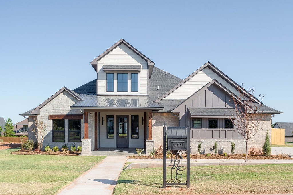 WyattPoindexter's tweet image. From Bluetooth speakers to smart home tech and a built-in wet bar, 4516 Maple Ridge Court has all the custom features you’ve dreamed of! 🍷💡
Listed by Kasey Reyes - The Agency Oklahoma
#SmartHome #CustomFeatures #LuxuryLiving #RidgeCreek #TheAgencyOklahoma